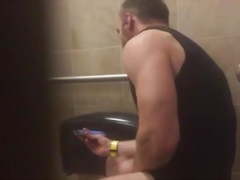 Str8 spy fit guy in public toilet